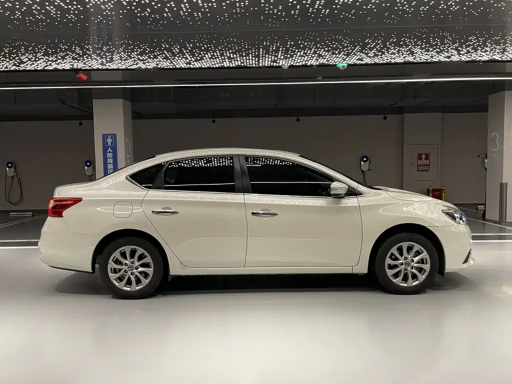 Nissan Sylphy 2018 — фото 14