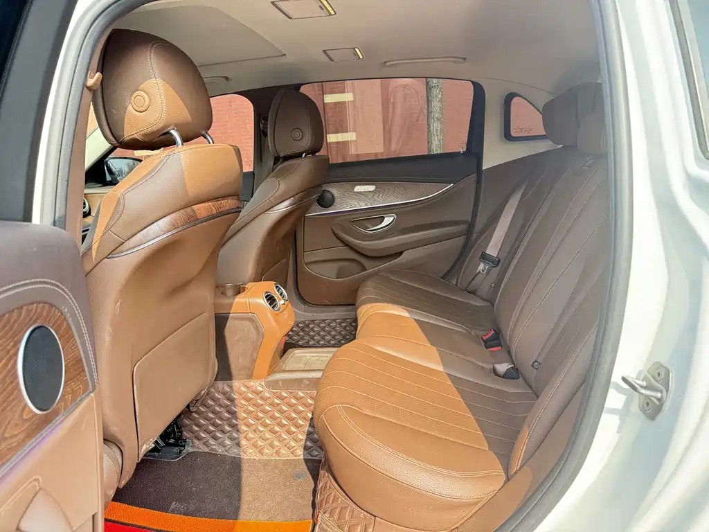 Mercedes-Benz E-Class 2020 — фото 6