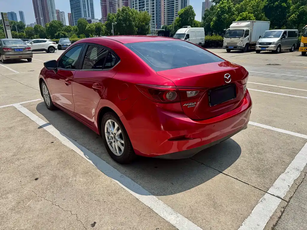 Mazda 3 Axela 2017