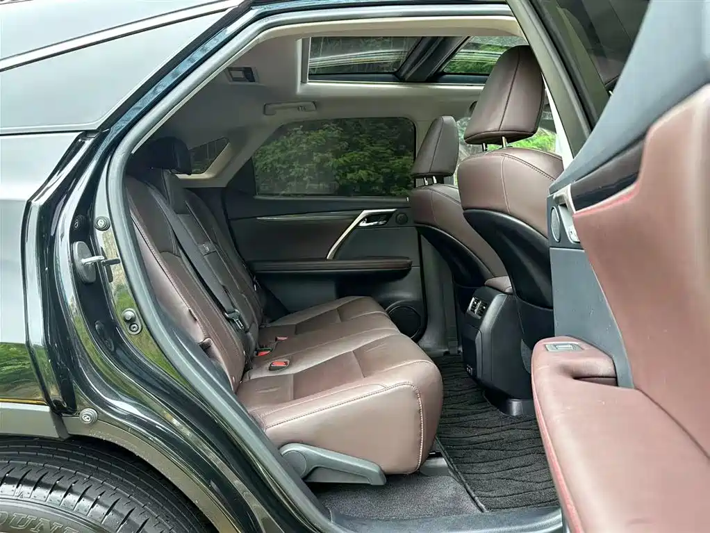 Lexus RX 2022 — фото 15