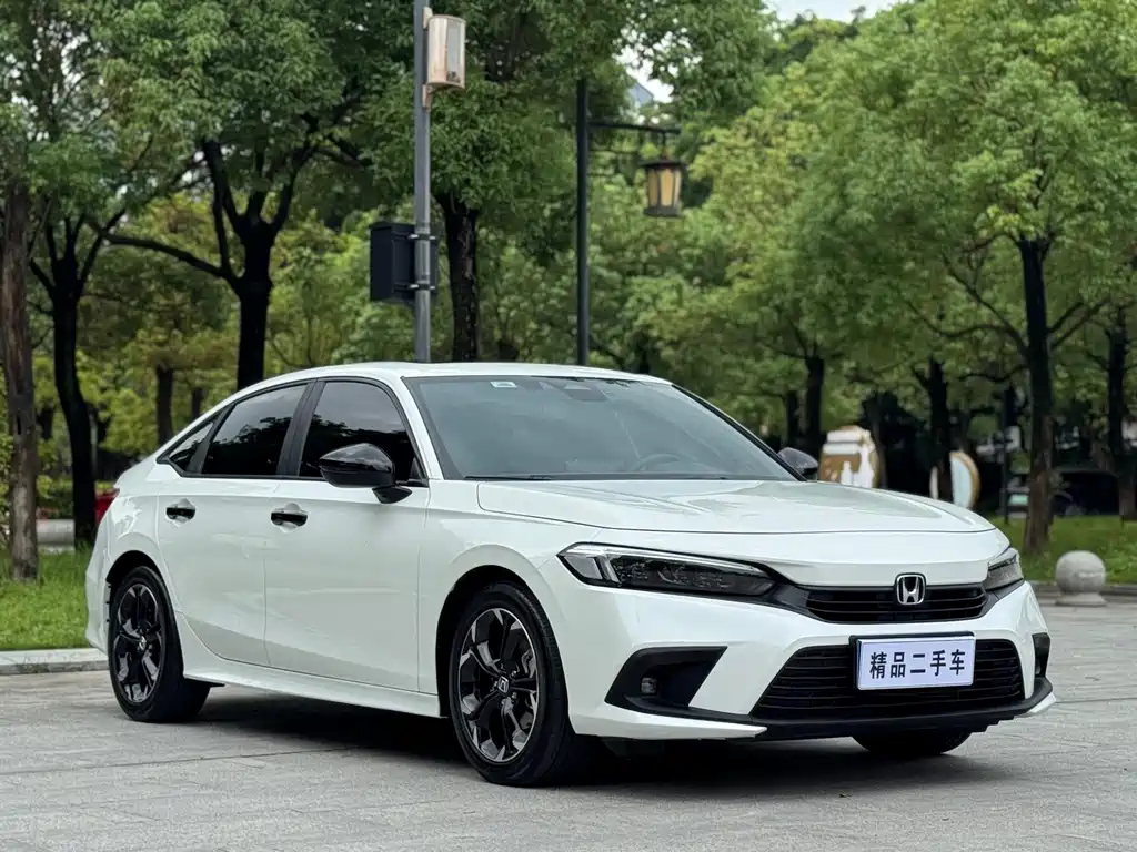 Honda Civic 2022 — фото 3