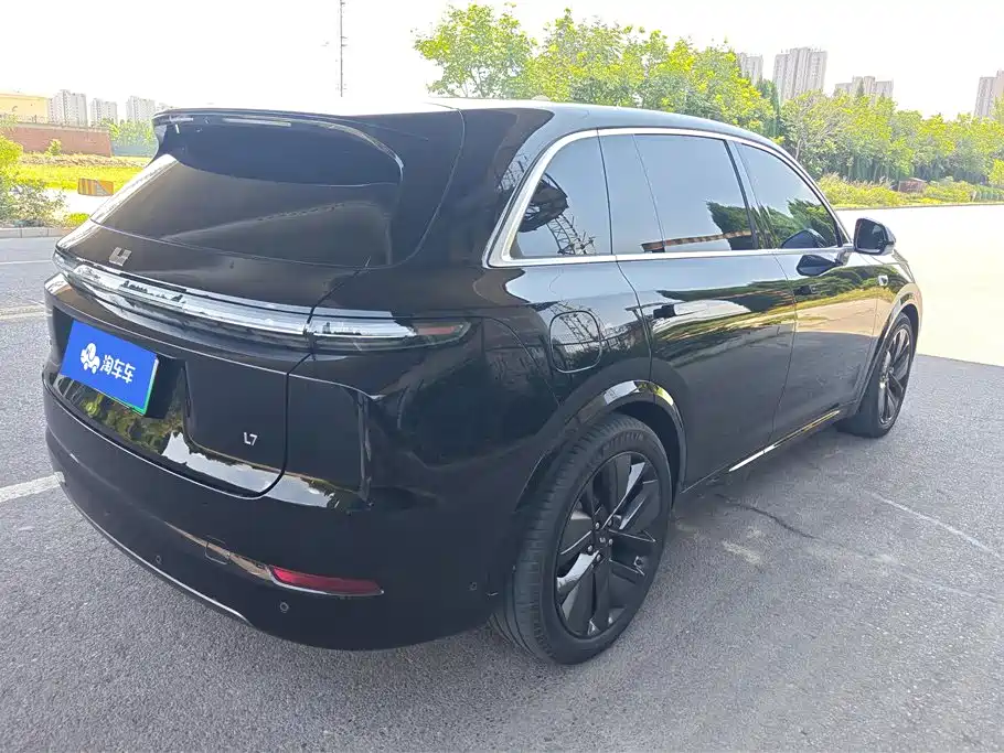 Li Auto Li L7 2025