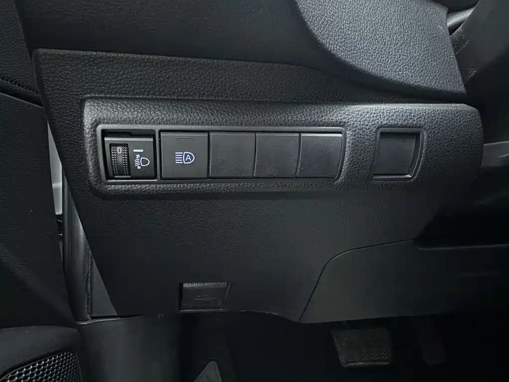 Toyota Levin 2021 — фото 18