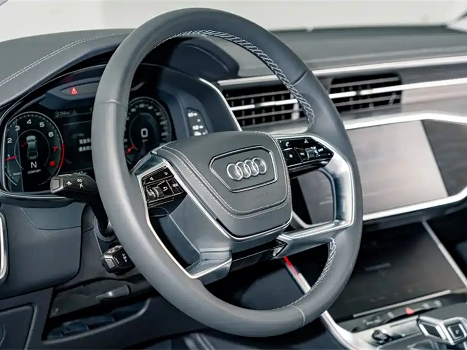 Audi A7L 2025 — фото 10