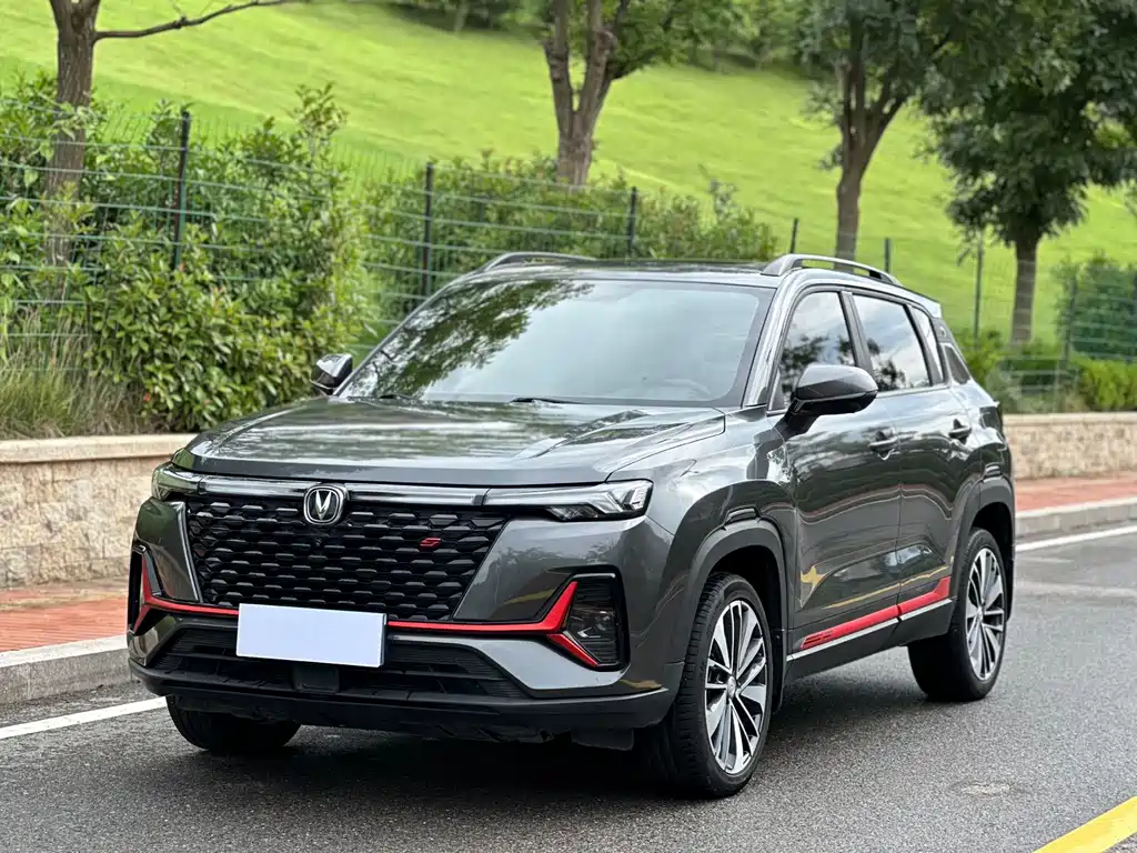 Changan CS35PLUS 2023 — фото 1