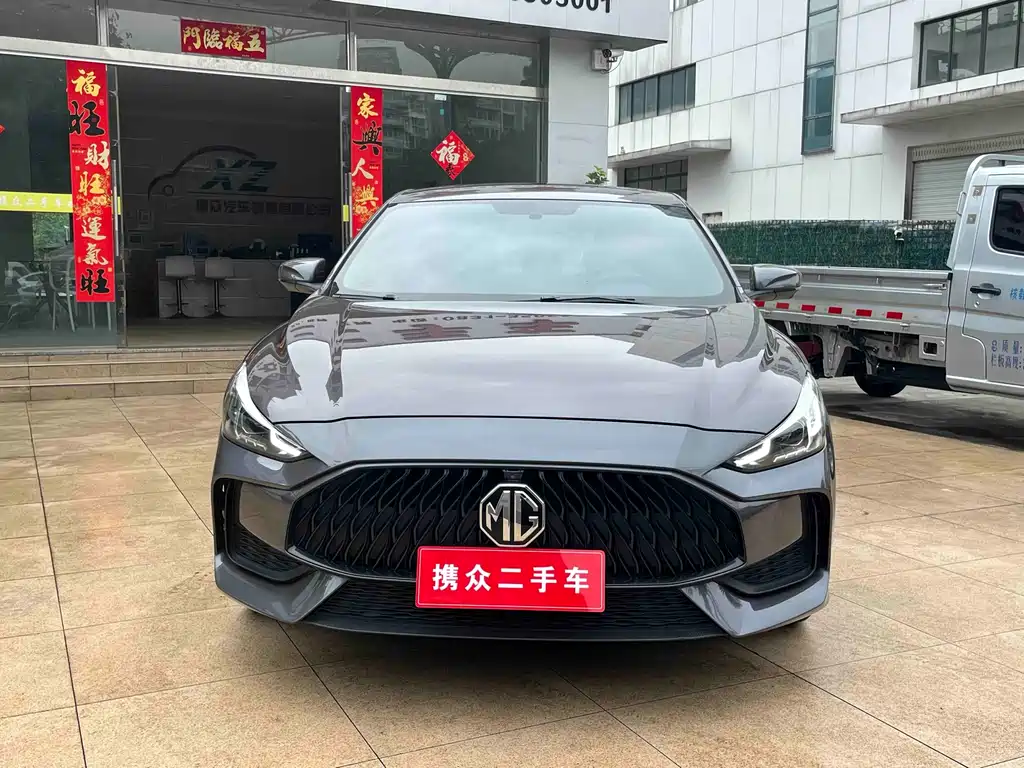 MG MG5 2021
