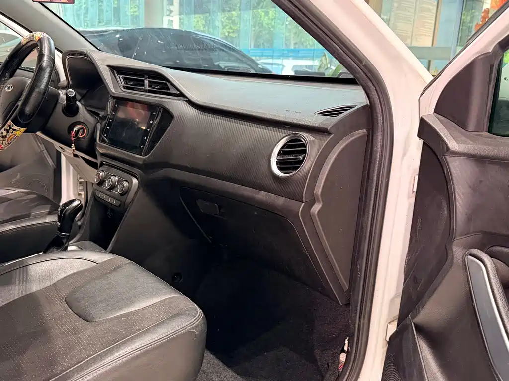 Chery Tiggo 3x 2018 — фото 15