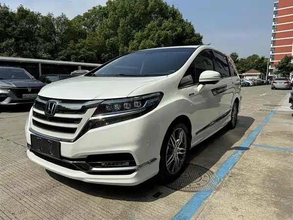 Honda Elysion 2019