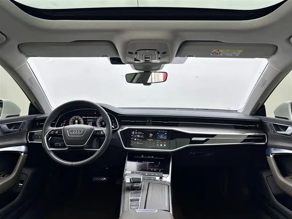 Audi A7L 2024 — фото 11