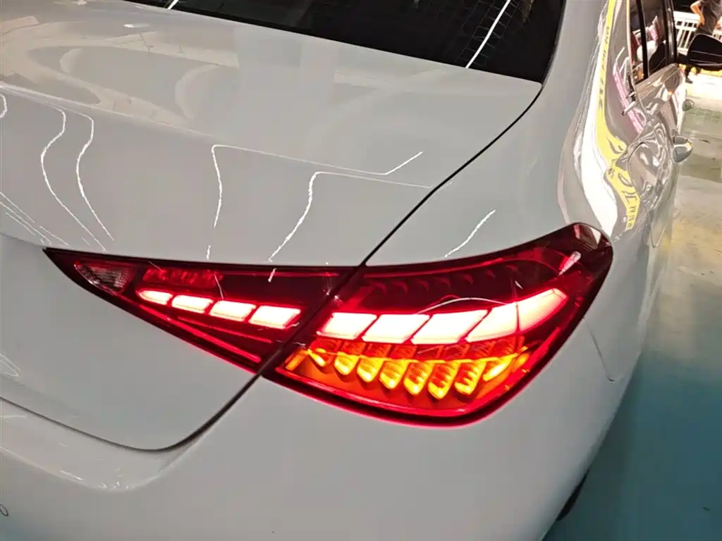 Mercedes-Benz C-Class 2023 — фото 8
