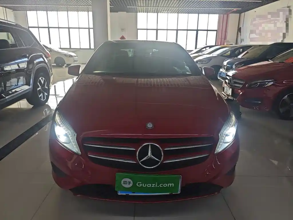 Mercedes-Benz A-Class 2015