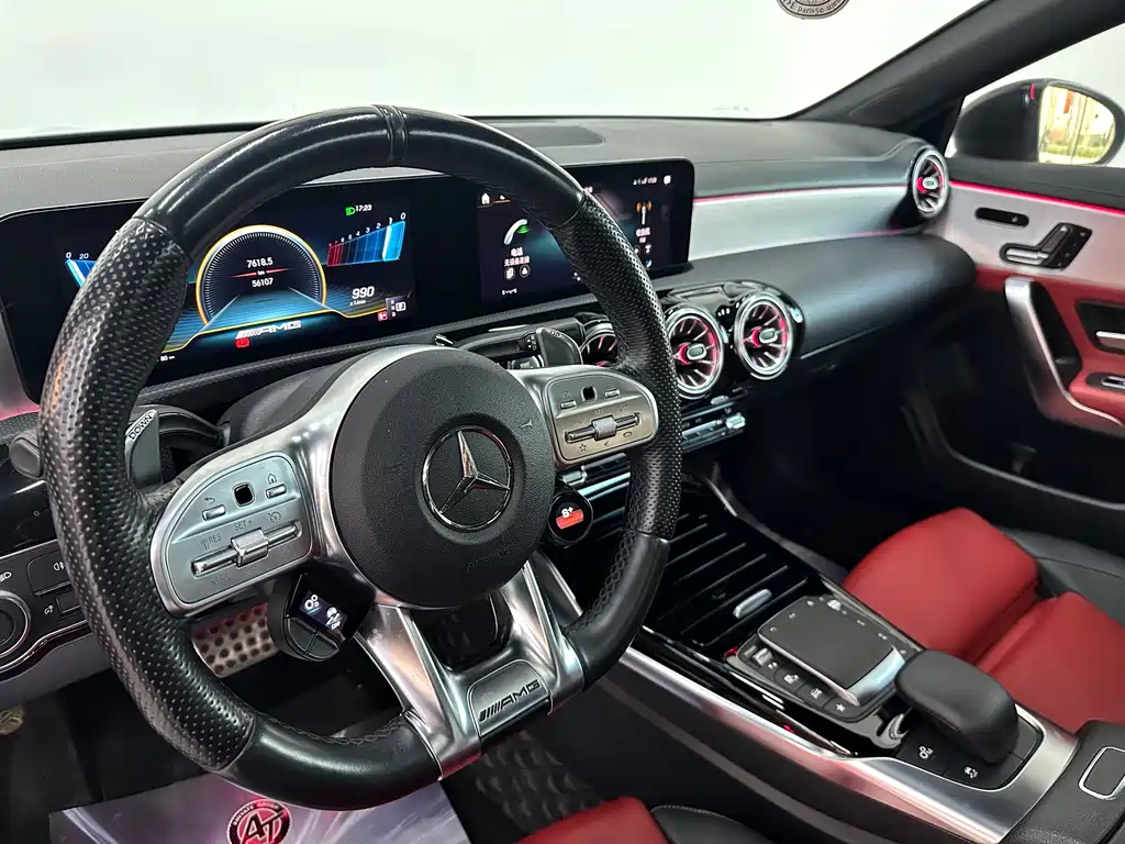 Mercedes-Benz CLA AMG 2022 — фото 16
