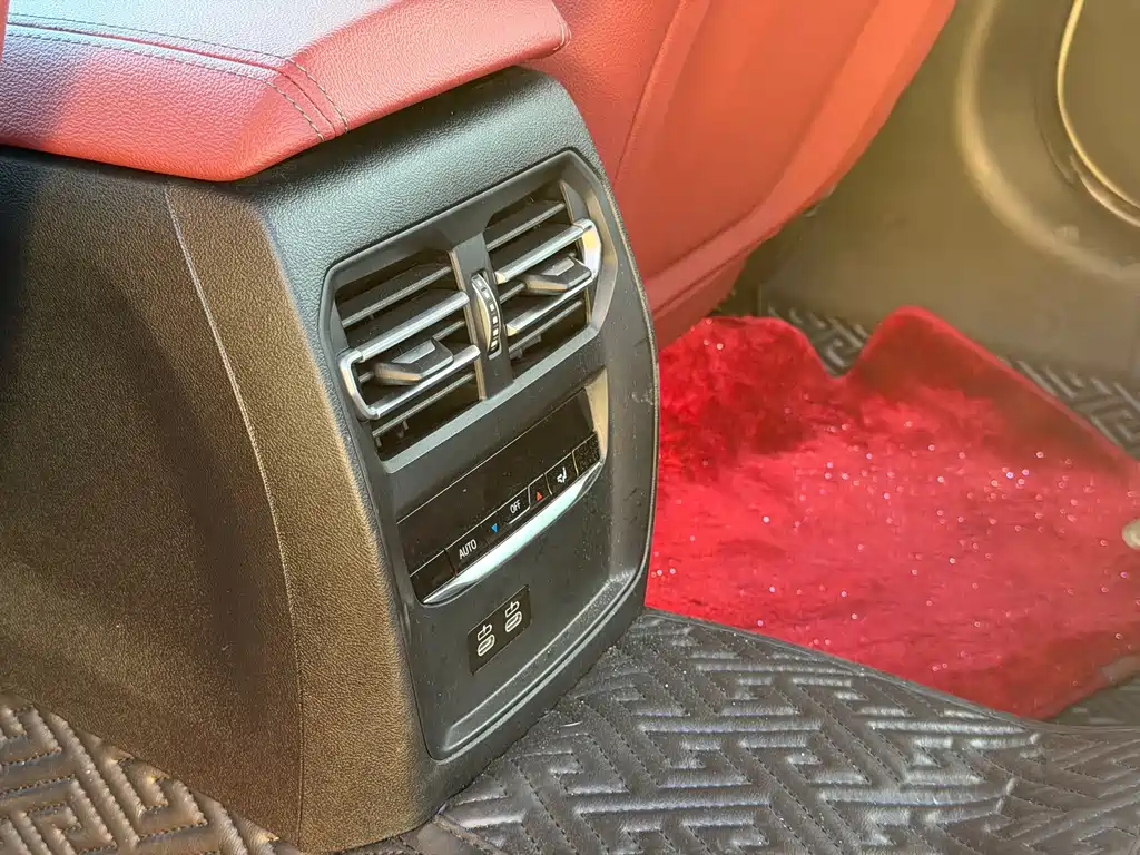 BMW 3 Series 2023 — фото 12