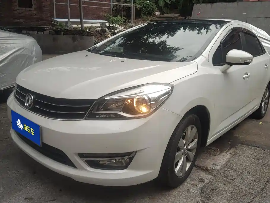 Dongfeng Fengshen L60 2016 — фото 1