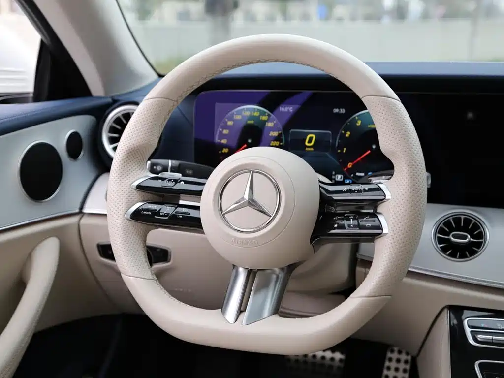 Mercedes-Benz E-Class 2021