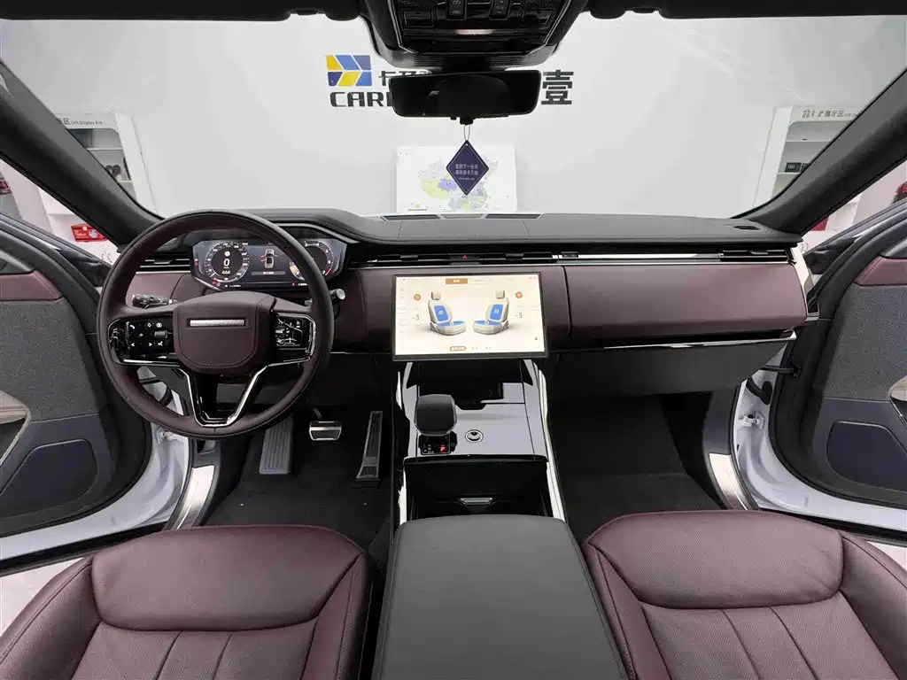 Land Rover Sport 2025 — фото 11