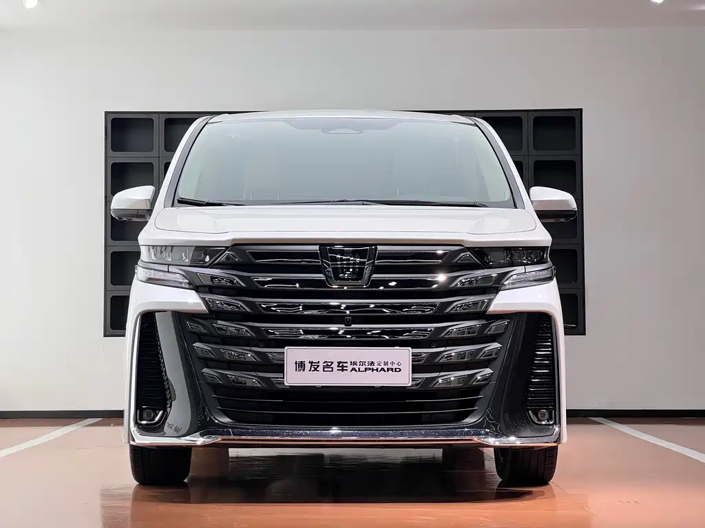 Toyota Vellfire 2025 — фото 2
