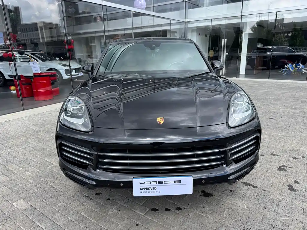 Porsche Cayenne 2018 — фото 2