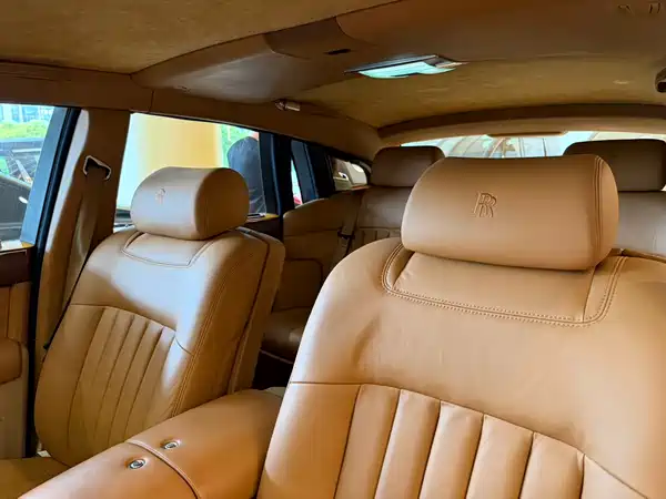 Rolls-Royce Phantom 2004