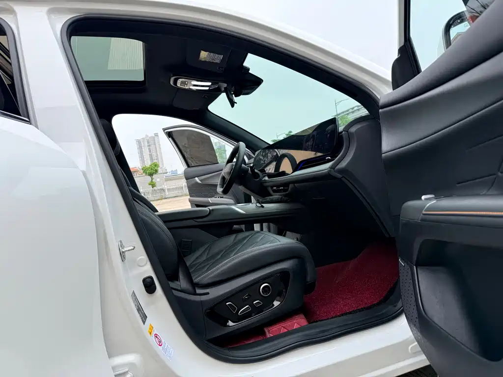 Changan CS75 PLUS 2025 — фото 21
