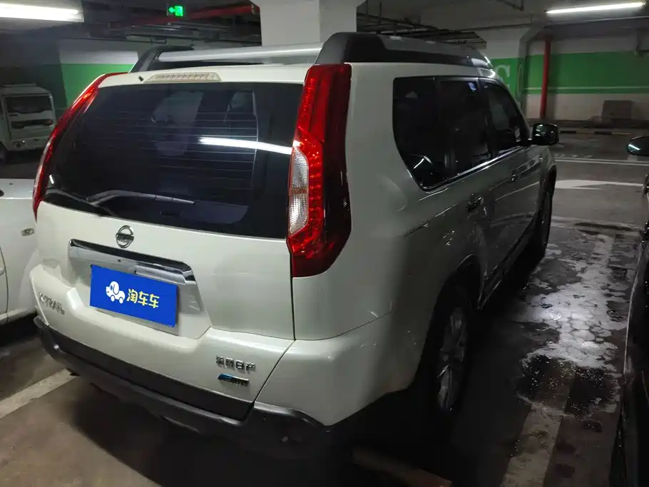 Nissan X-Trail 2013