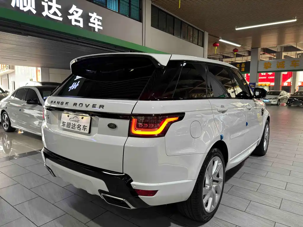 Land Rover Range Rover Sport 2020 — фото 6