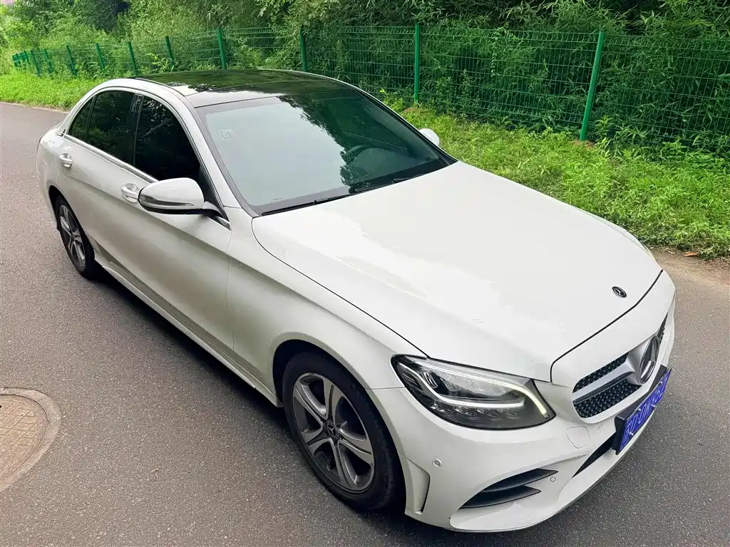 Mercedes-Benz C-Class 2019 — фото 11