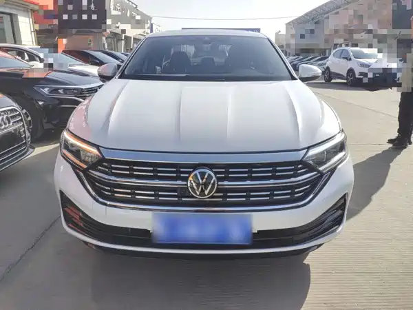 Volkswagen Sagitar 2023