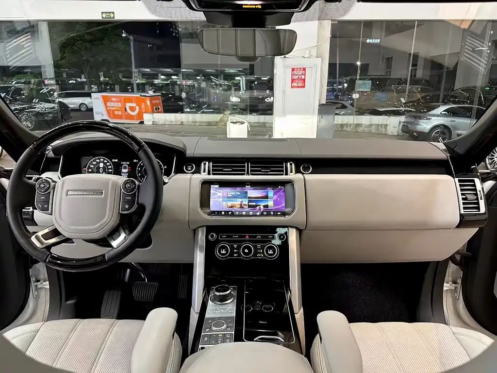 Land Rover Range Rover 2018 — фото 9