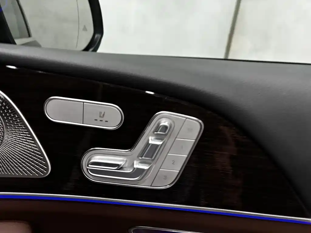 Mercedes-Benz GLE 2025 — фото 24