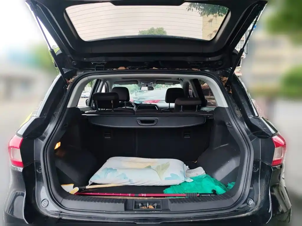 GAC Motor Trumpchi GS4 2015 — фото 16