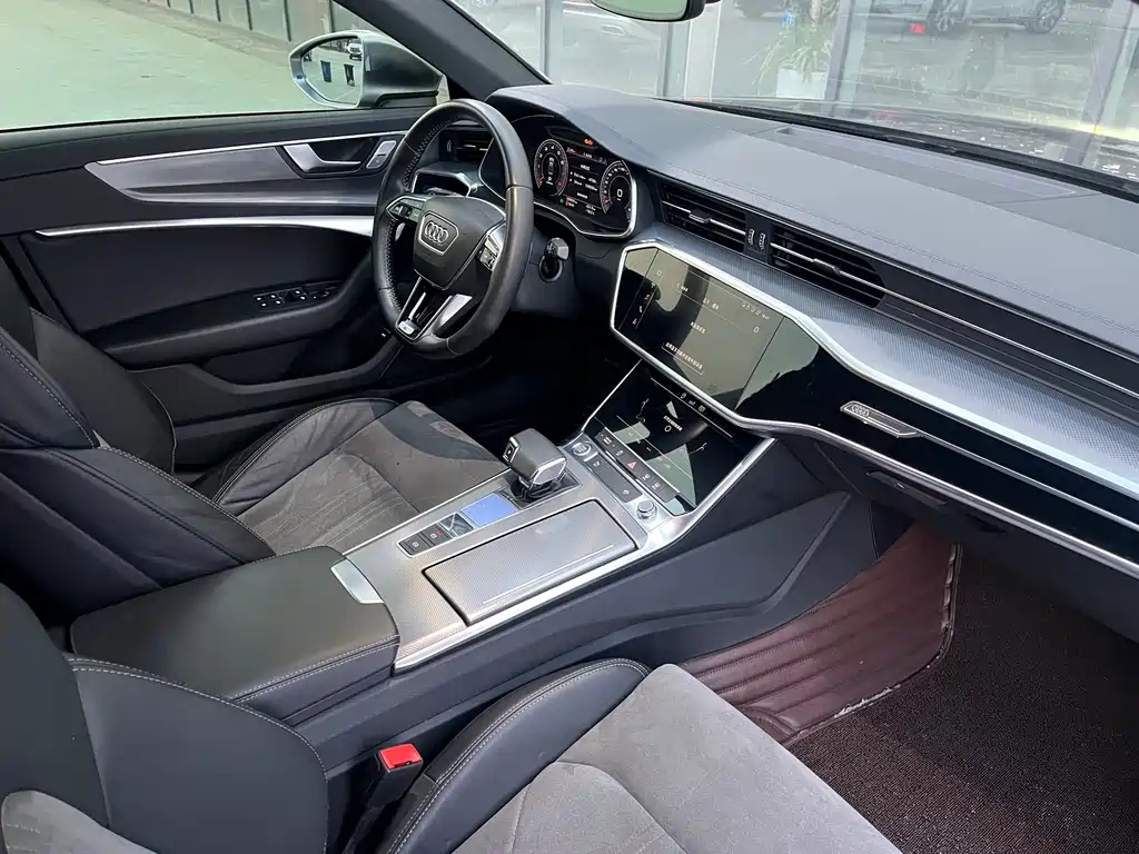 Audi A6L 2020 — фото 14