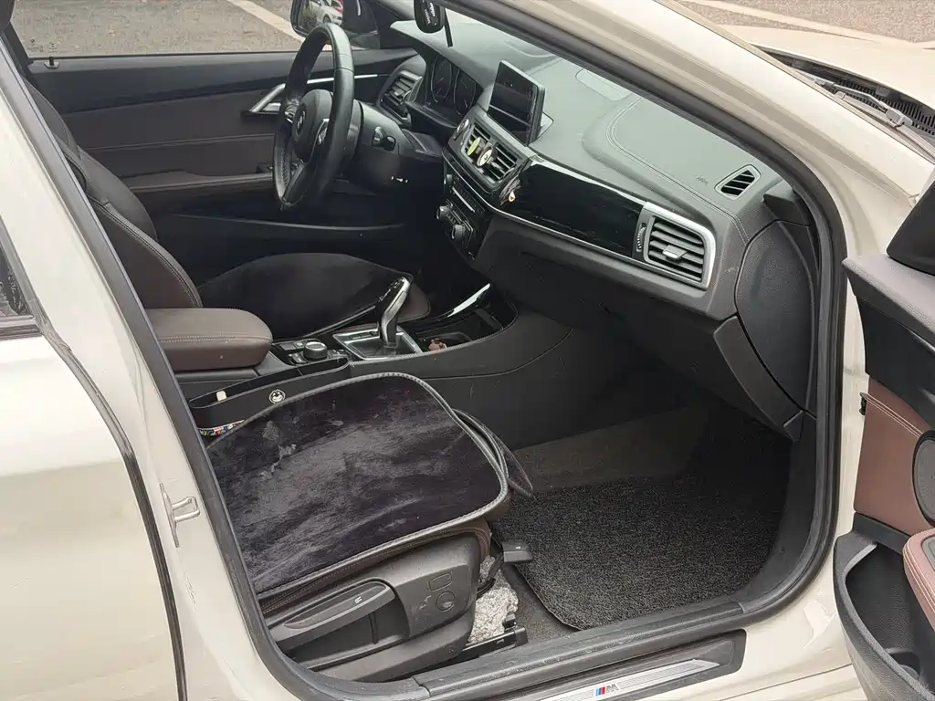 BMW 1 Series 2019