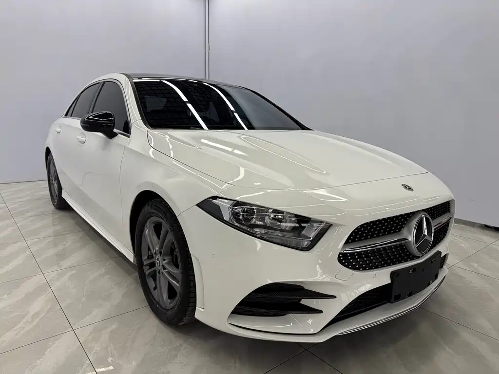 Mercedes-Benz A-Class 2021 — фото 3