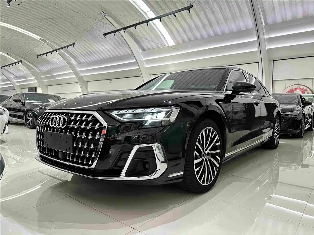 Audi A8 2023
