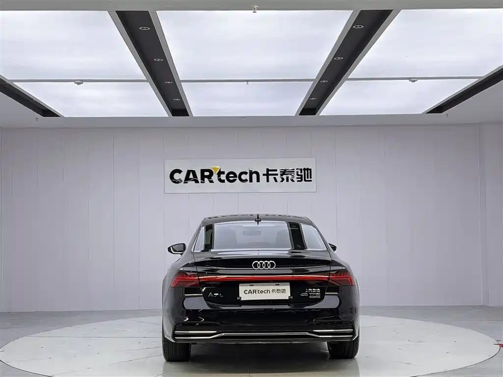 Audi A7L 2024 — фото 13