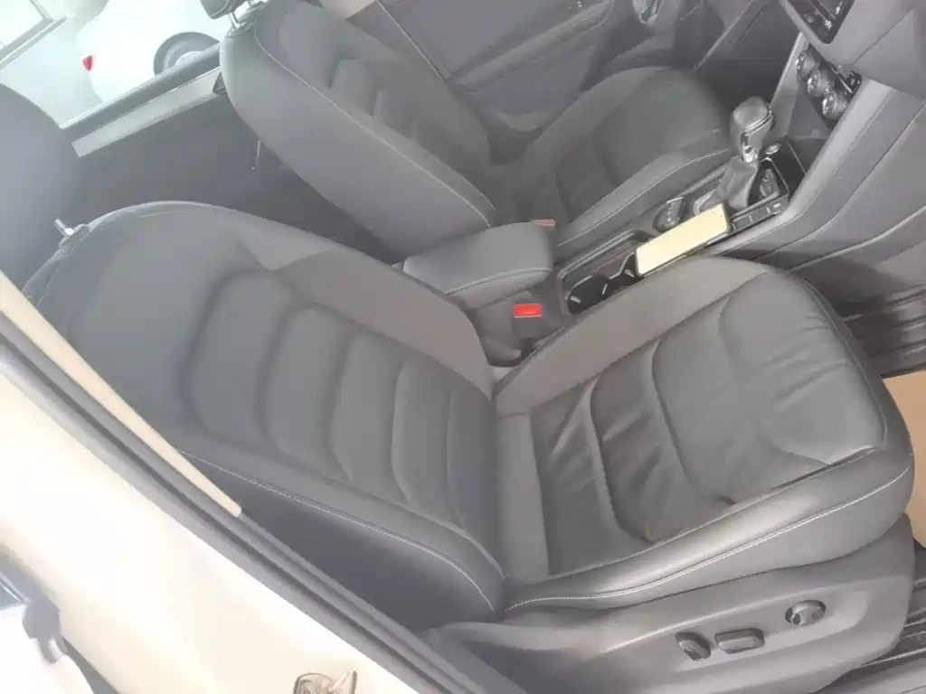 Volkswagen Tiguan L 2019 — фото 25