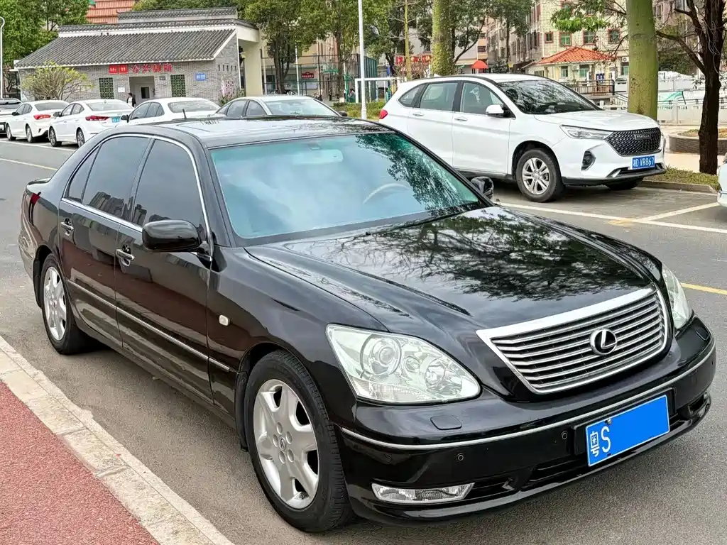 Lexus LS 2004 — фото 4