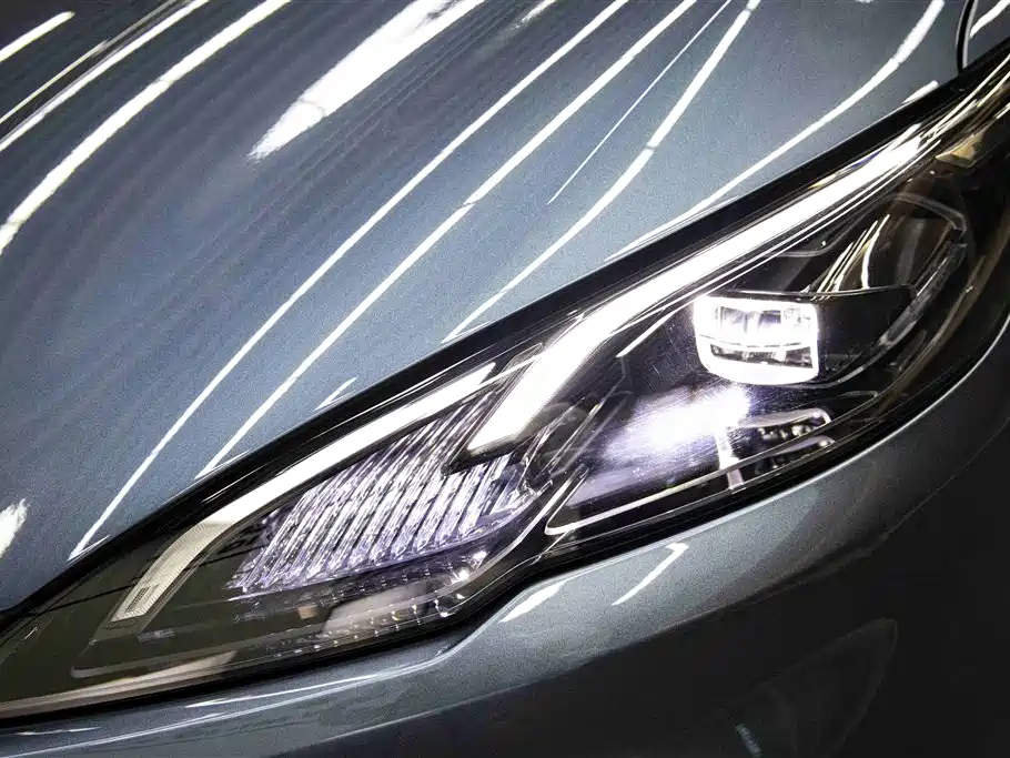 BYD Seal 05 DM-i 2025 — фото 10