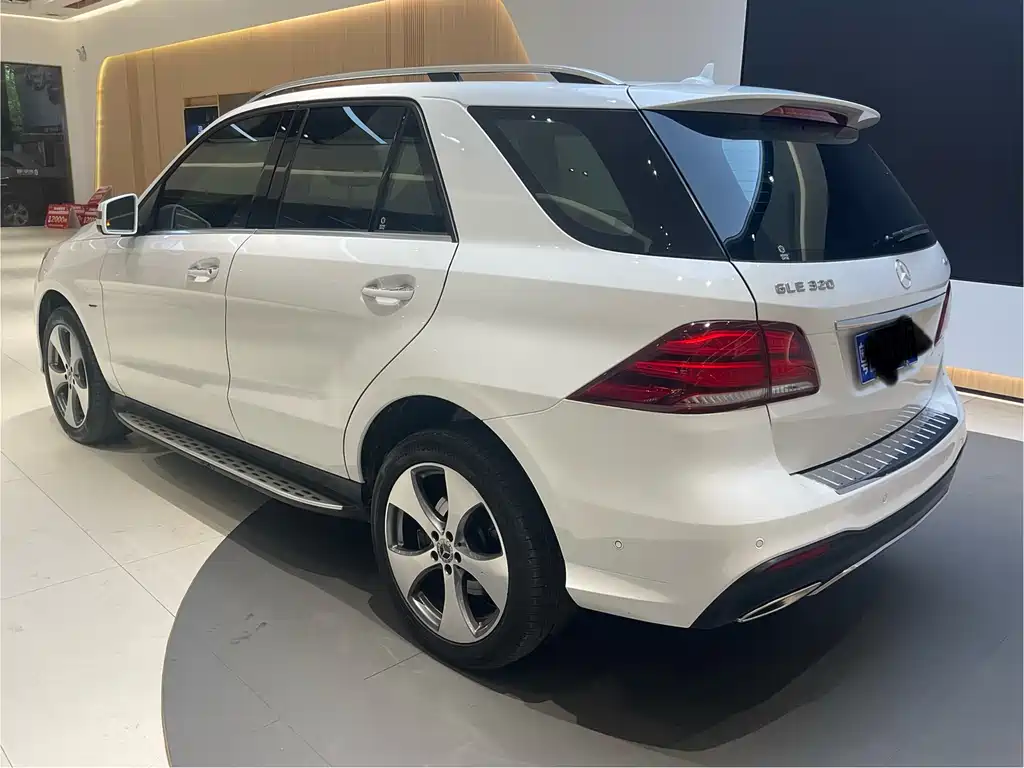 Mercedes-Benz GLE 2019 — фото 5