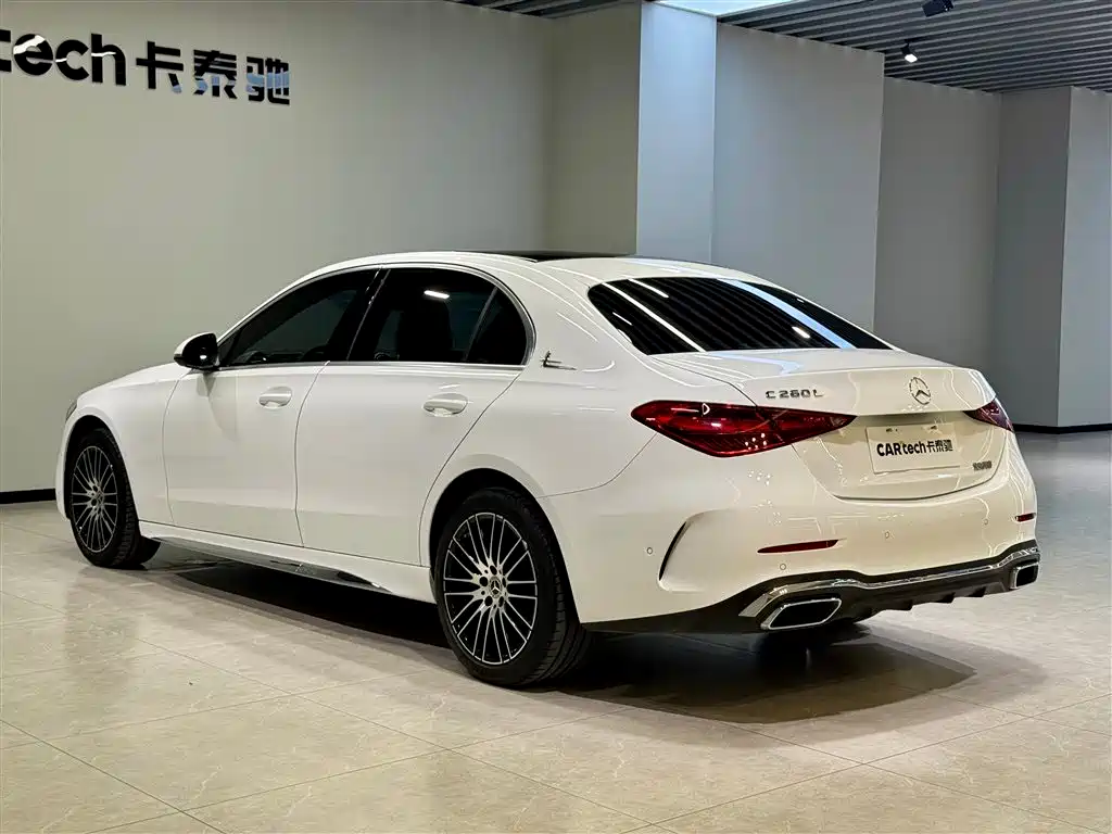 Mercedes-Benz C-Class 2023 — фото 6