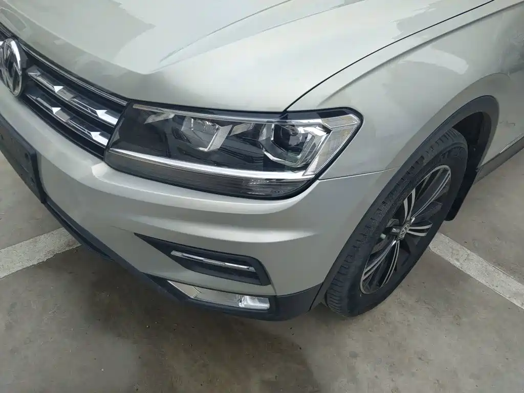 Volkswagen Tiguan L 2020 — фото 18