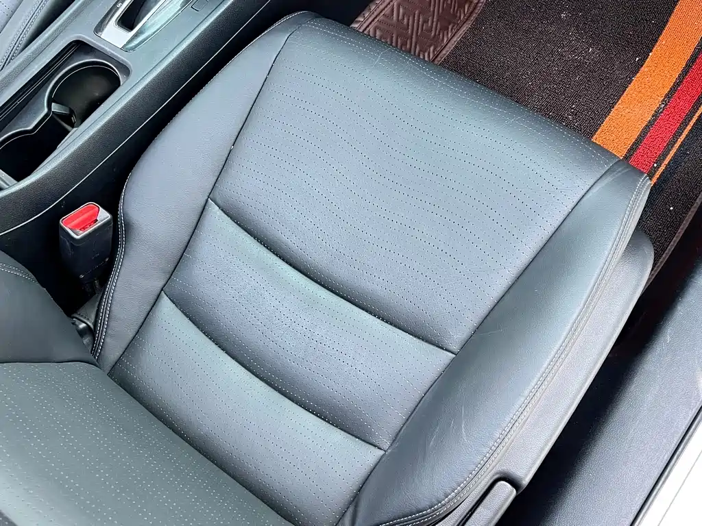 Honda Jade 2017 — фото 12