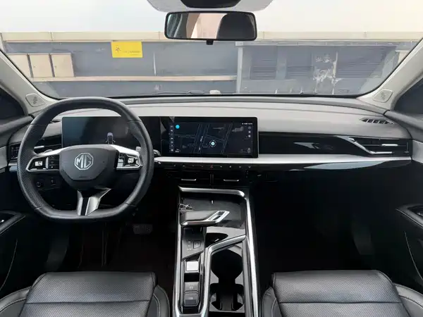 MG MG5 Scorpio 2022