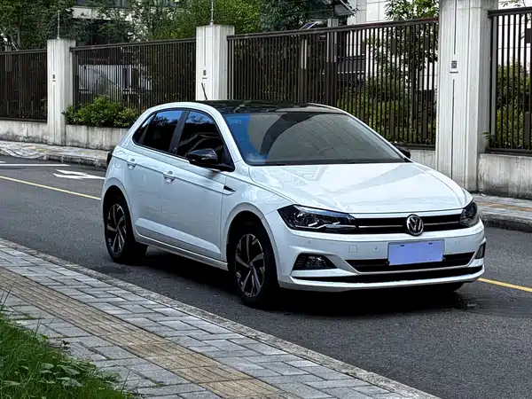 Volkswagen Polo 2021