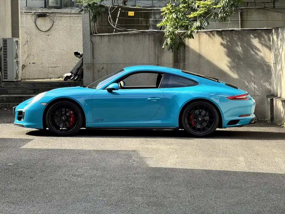 Porsche 911 2019 — фото 13
