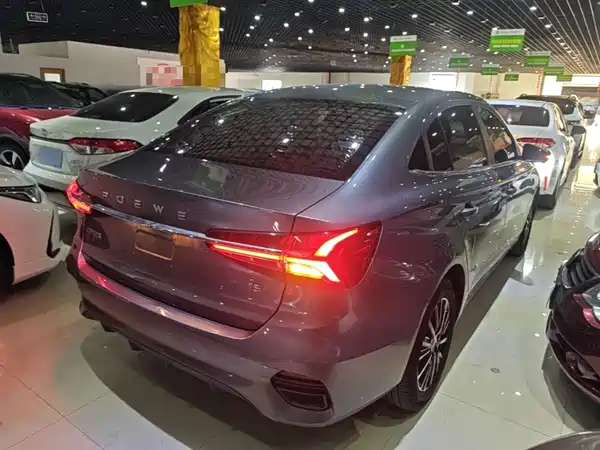 Roewe i5 2022