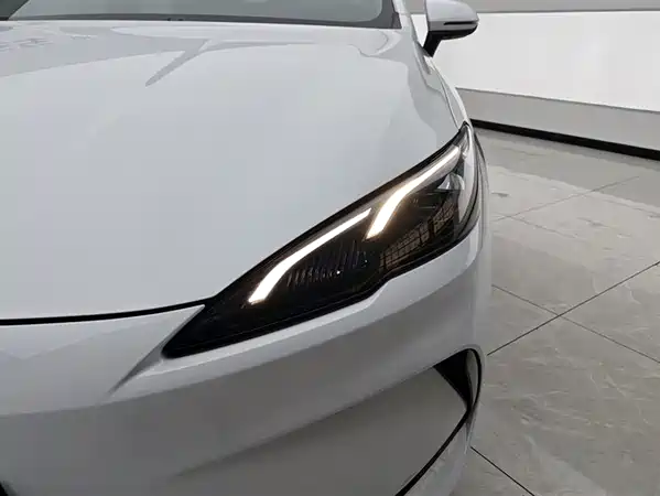 BYD Seal 05 DM-i 2025