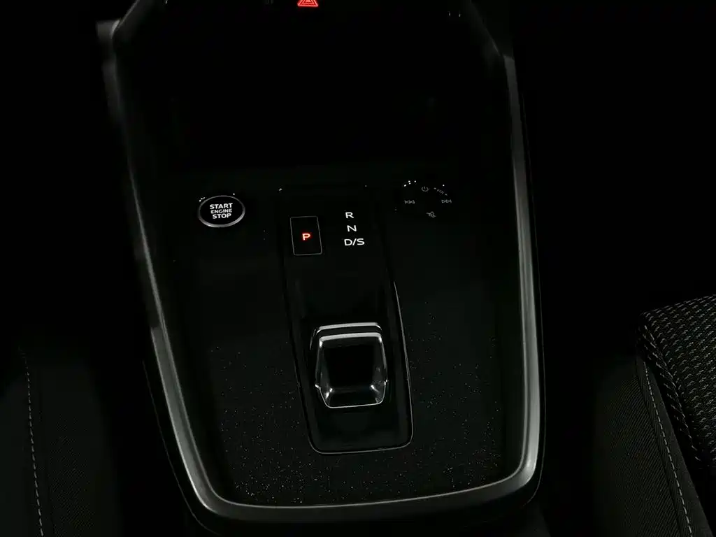 Audi A3 2021 — фото 13