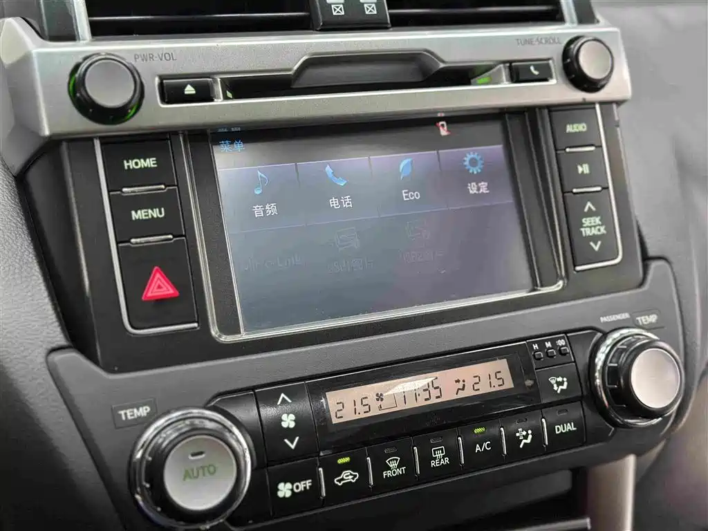 Toyota Prado 2017 — фото 13